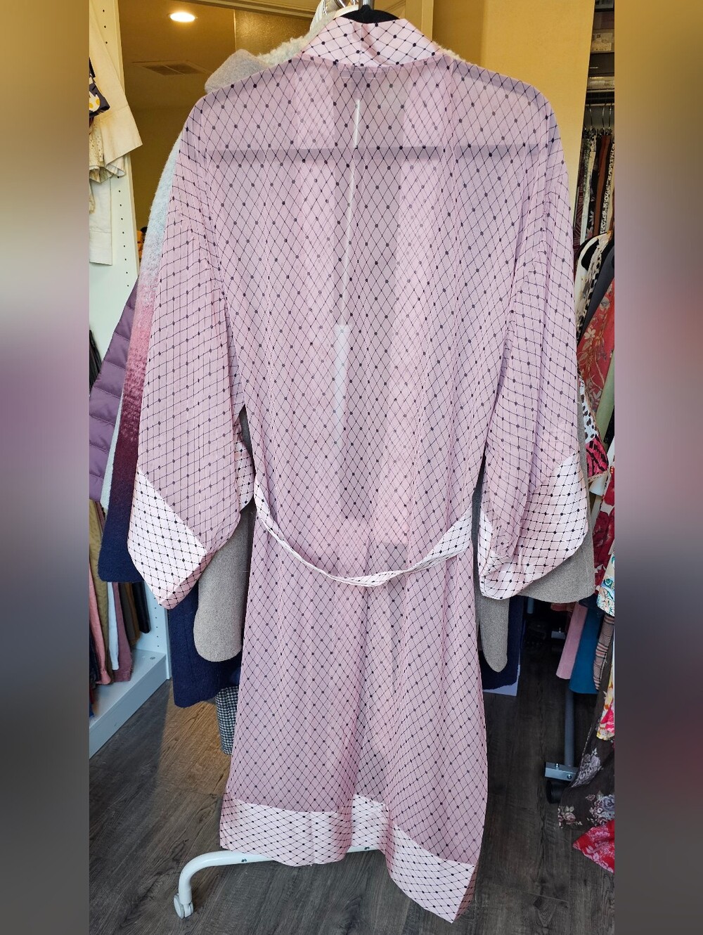 Victoria's Secret Dusty Rose Mesh Dot Sheer Robe. Size S/XS - Picture 5 of 5